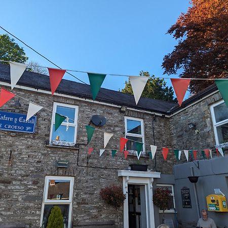 Milkwood Villa Llangain Exterior photo